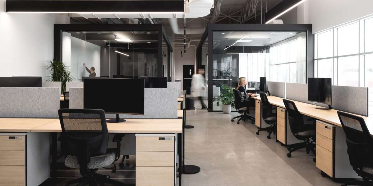 Office Furniture in Mesa: Finding the Perfect Fit for Your Workspace